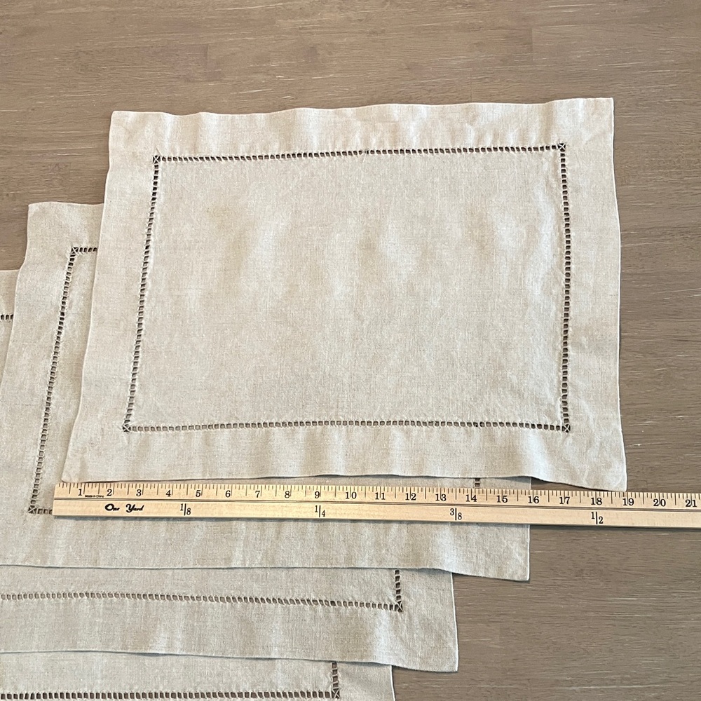 Natural Color Linen Placemats - Four 14.5 x 19 inch - Picture 4 of 7